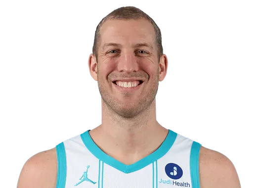 Portrait of Mason Plumlee